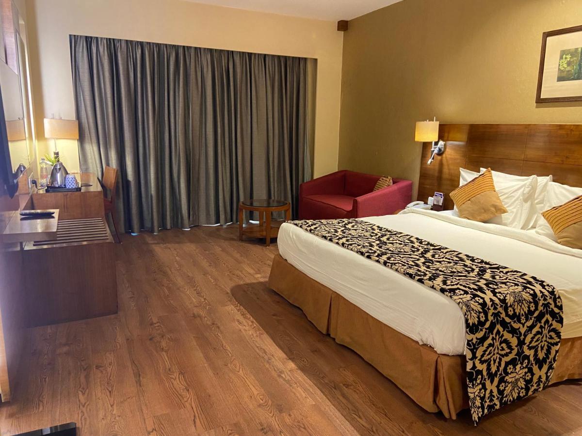 Fortune Select Exotica, Navi Mumbai - Member Itc Hotels' Group Exteriör bild