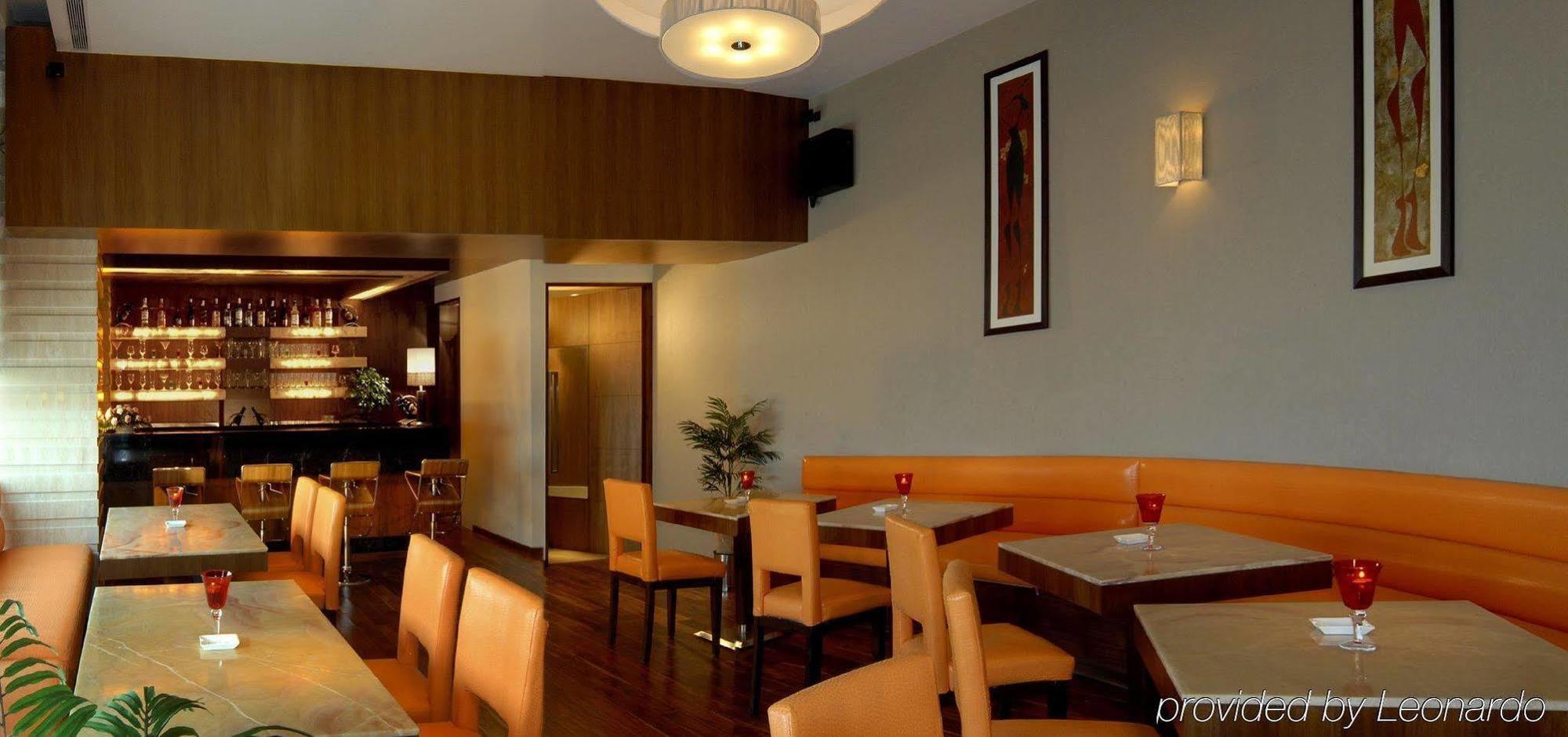 Fortune Select Exotica, Navi Mumbai - Member Itc Hotels' Group Restaurang bild